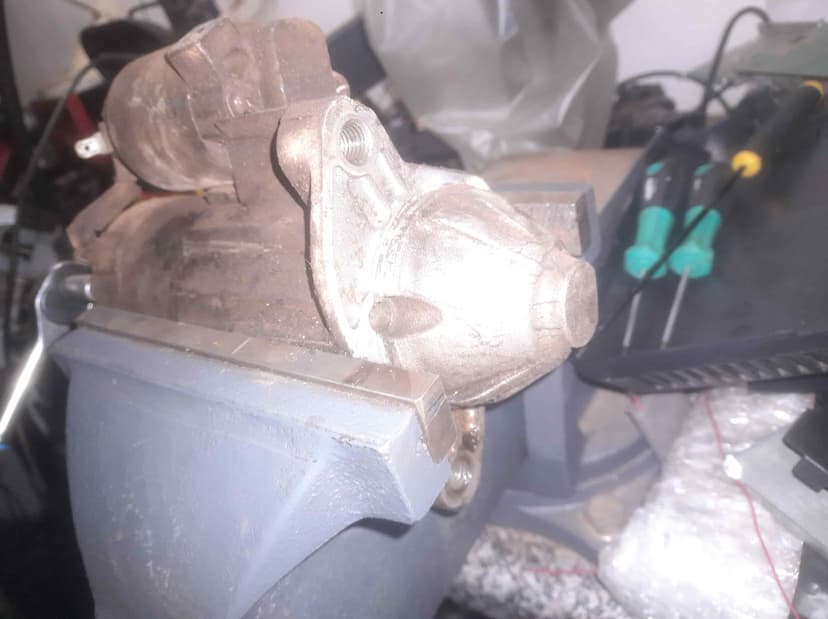 How to Change Worn-Out Starter Motor Brushes